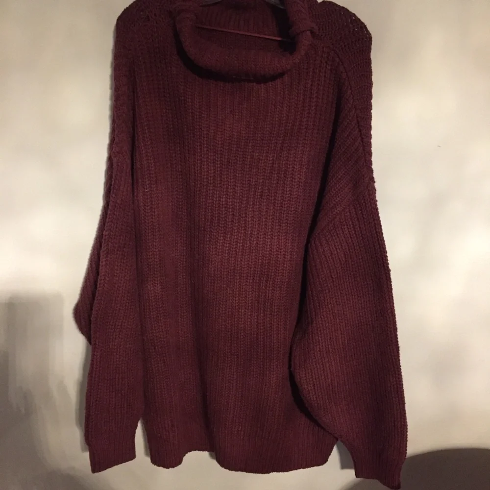 Free People Oversized Sweater - Picture 3 of 5